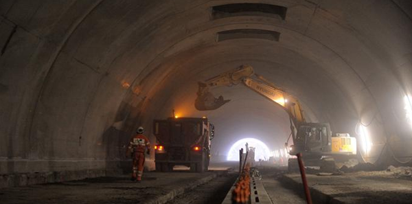 tunnel-croixrousee-reparation