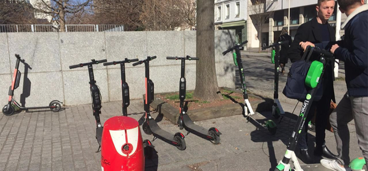 Trottinettes électriques à Lyon, le grand débarquement.