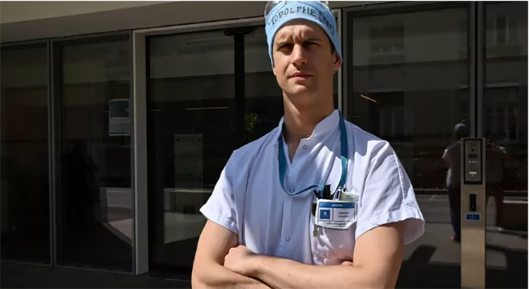 Un médecin réanimateur de Lyon raconte son quotidien. Un médecin réanimateur de Lyon raconte son quotidien.